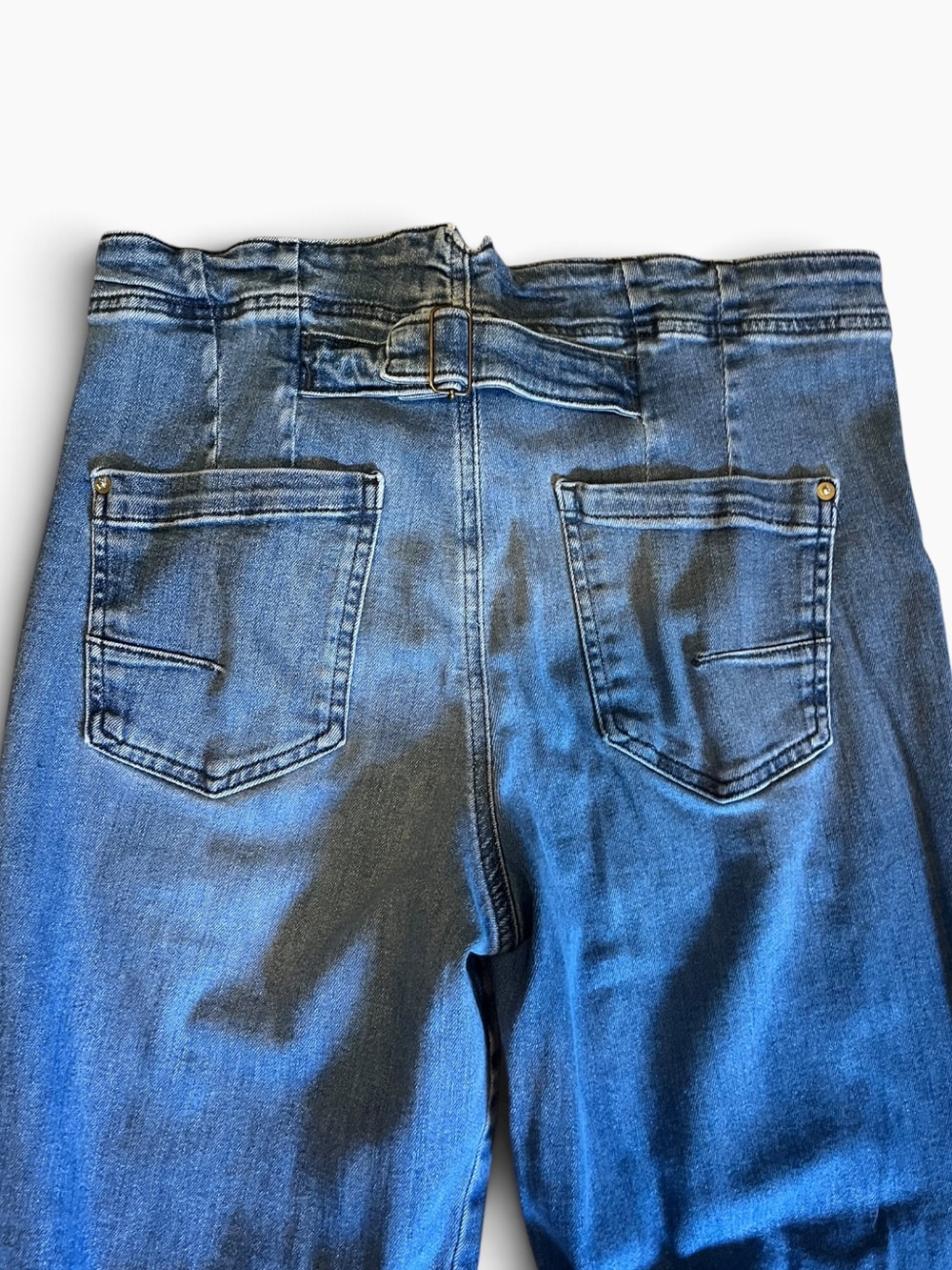 Pilcro Wide-Leg Patch Pocket Jeans in Blue - Picture 10 of 10